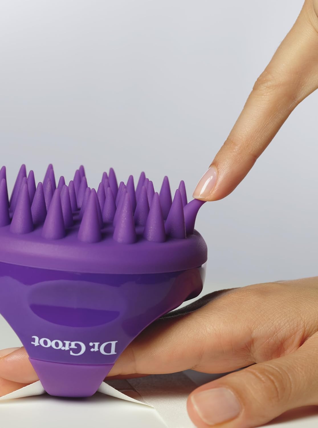 Dr. Groot Premium Scalp Cleansing Brush - product detail image 2